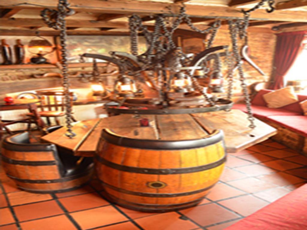 Bed and Breakfast The King William IV Ройстон Экстерьер фото